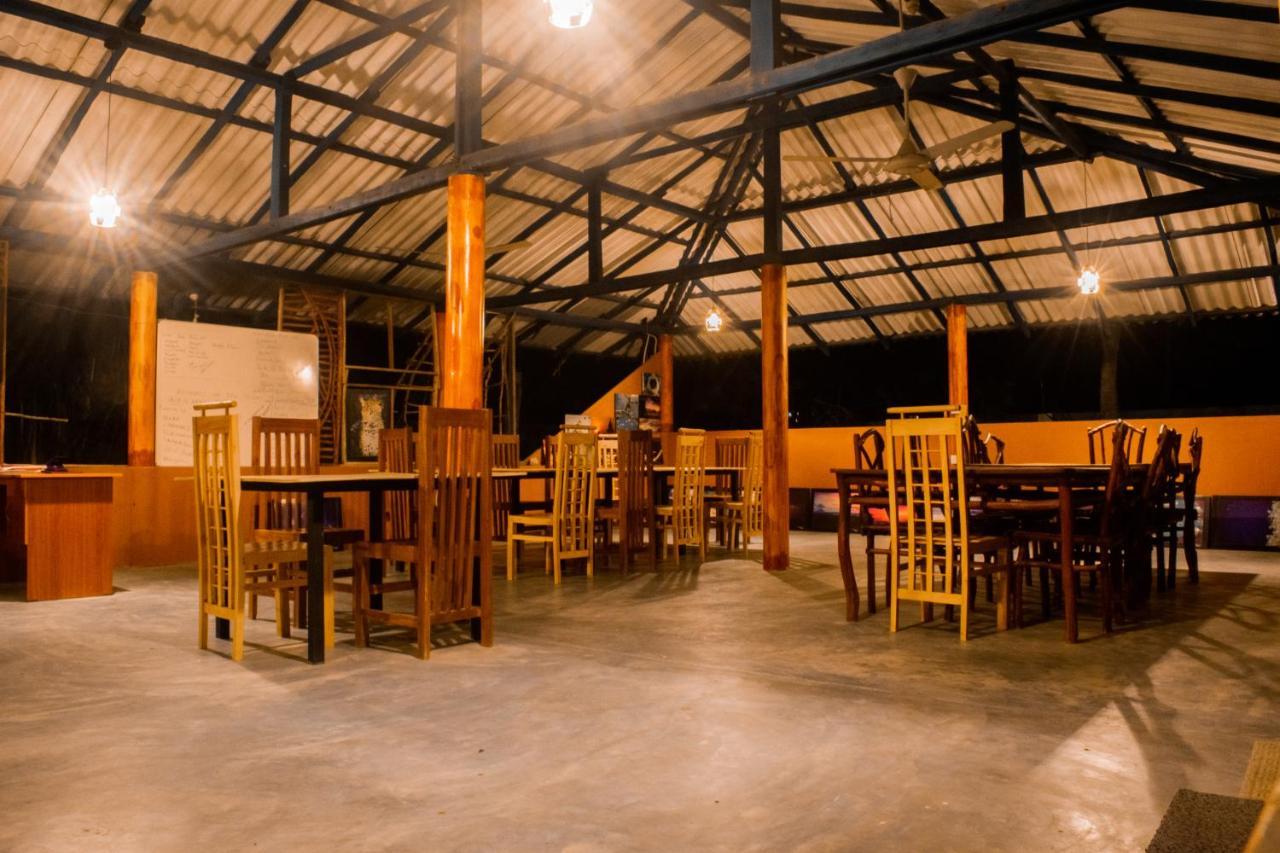 Sarada Beach Resort Yala Tissamaharama Zewnętrze zdjęcie